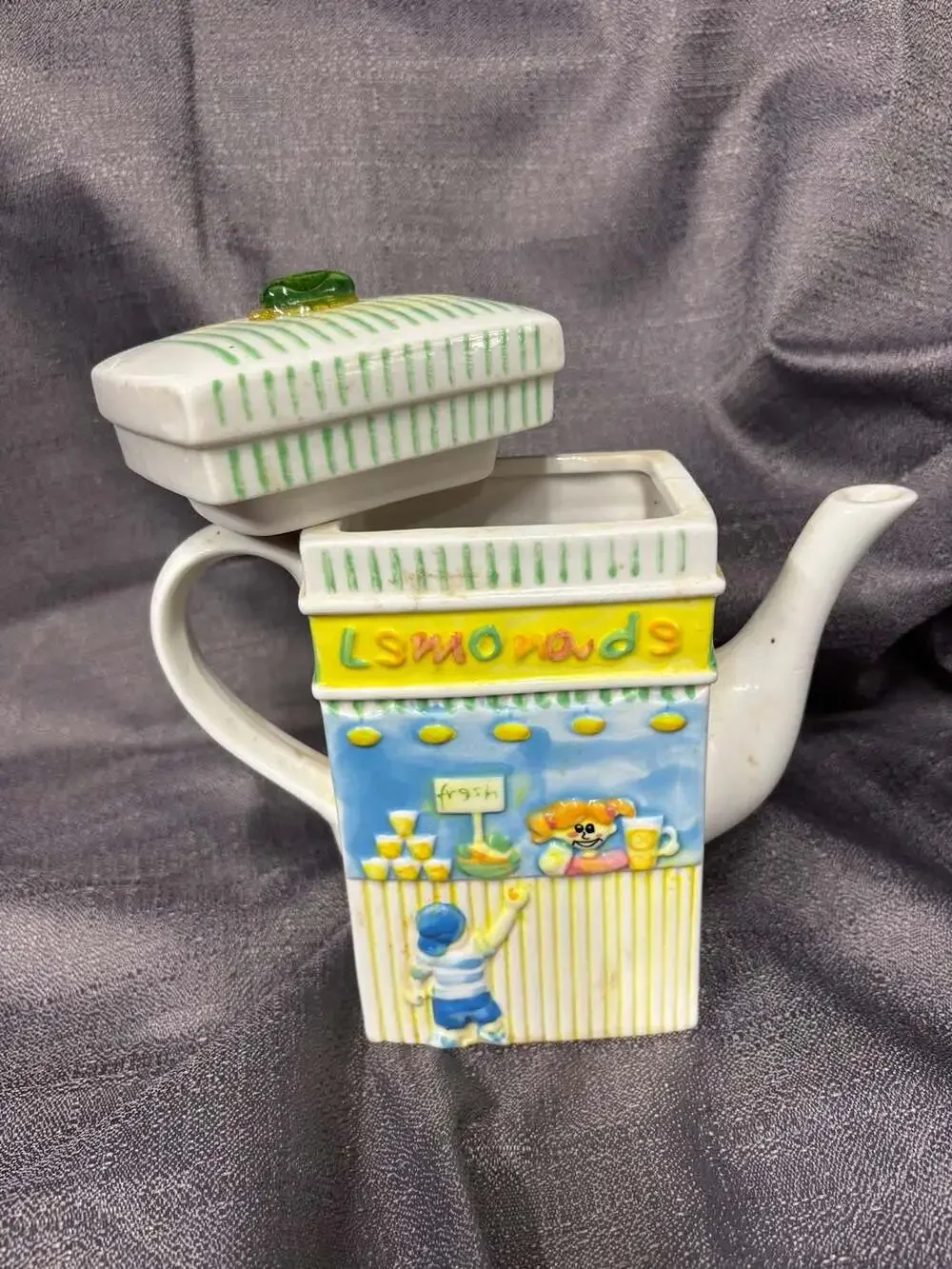 Green Market Lemonade Stand TEA POT FLOWER SHOP with Lid